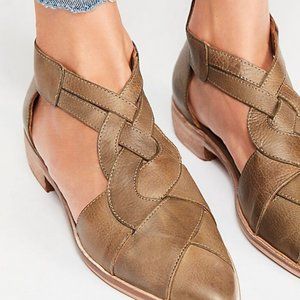 Free People Wanderlust flats in khaki 37